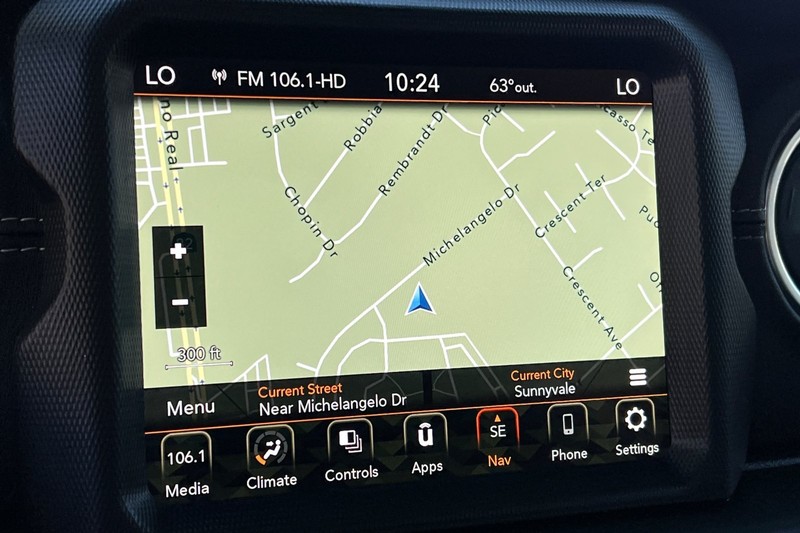 Jeep Wrangler 4xe Vehicle Full-screen Gallery Image 19