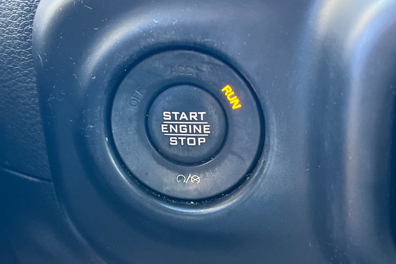 Jeep Wrangler 4xe Vehicle Full-screen Gallery Image 23