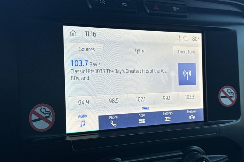 Ford F-150 Vehicle Full-screen Gallery Image 18