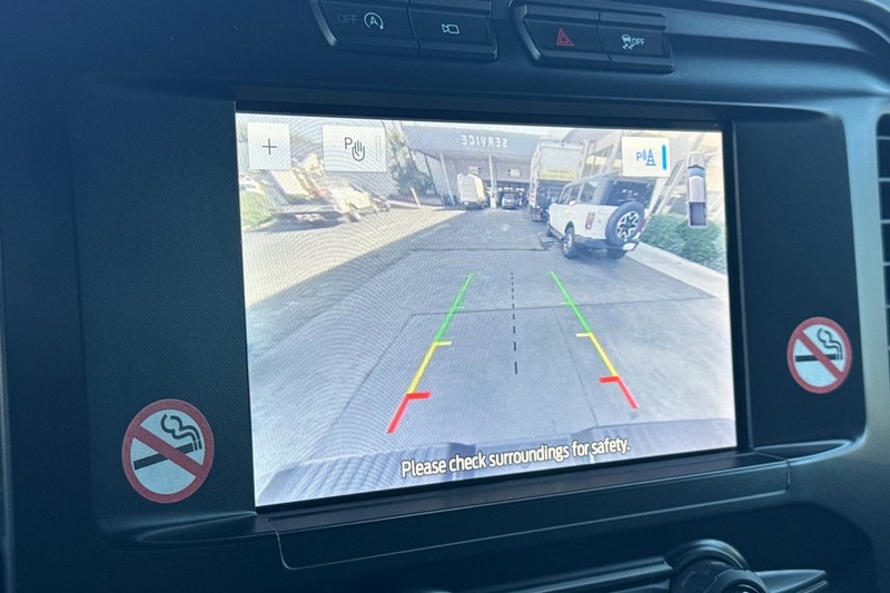 Ford F-150 Vehicle Full-screen Gallery Image 19