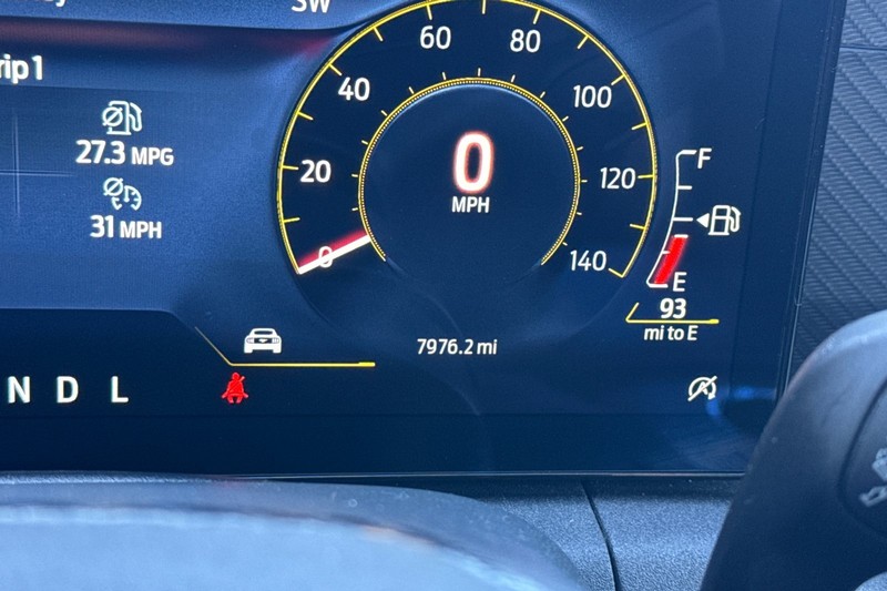 Ford Mustang Vehicle Full-screen Gallery Image 24