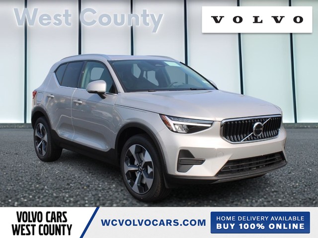 2025 Volvo XC40 Core Bright Theme at Suntrup West County Volvo in Ballwin MO