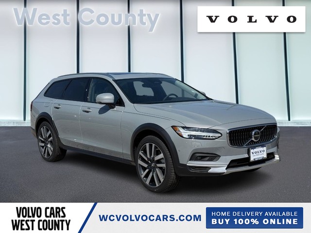 Ballwin MO 2025 Volvo V90 Cross Country more details - volvo v90 cross country