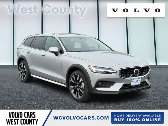 Ballwin MO 2025 Volvo V60 Cross Country more details - volvo v60 cross country