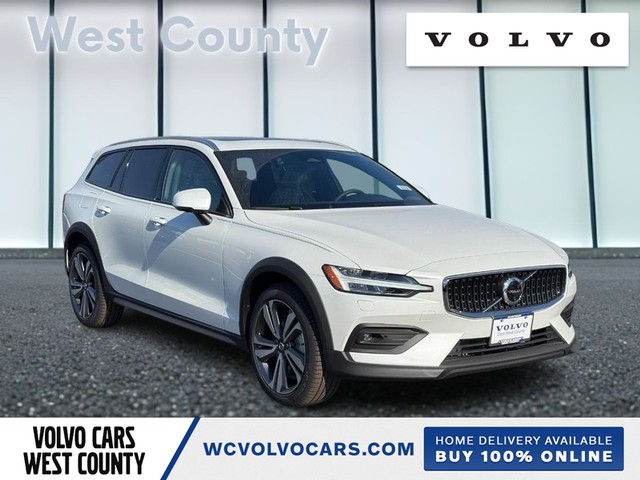 Ballwin MO 2026 Volvo V60 Cross Country more details - volvo v60 cross country