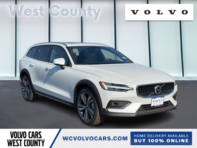 Ballwin MO 2026 Volvo V60 Cross Country more details - volvo v60 cross country