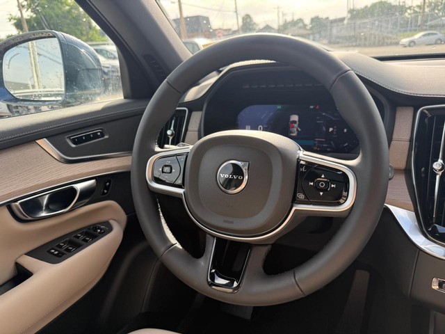 2026 Volvo XC90 Plus - Photo 7