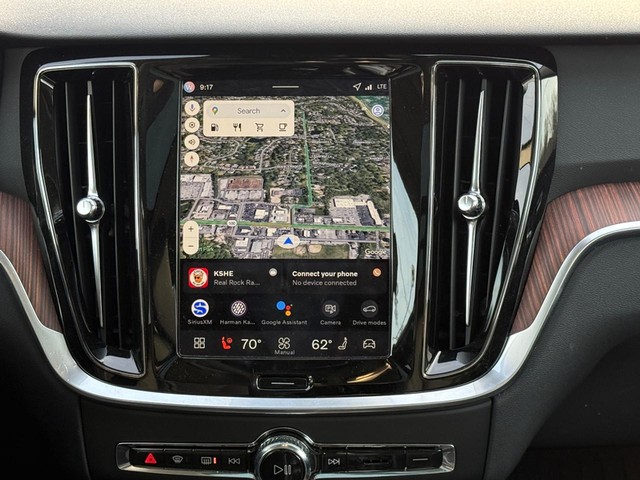 2026 Volvo V60 Cross Country Plus - Photo 8