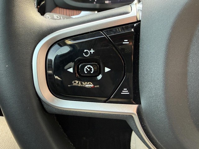 2026 Volvo V60 Cross Country Plus - Photo 12