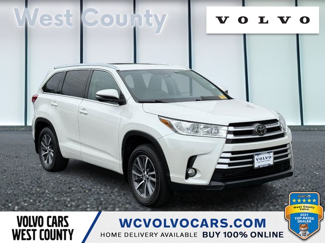 Ballwin MO 2018 Toyota Highlander more details - toyota highlander