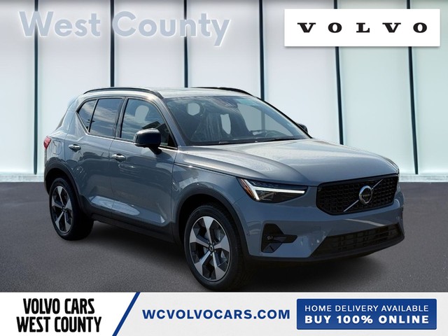Ballwin MO 2026 Volvo XC40 more details - volvo xc40