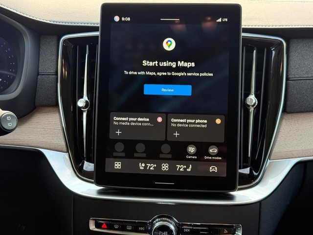 2026 Volvo XC90 Plus - Photo 9
