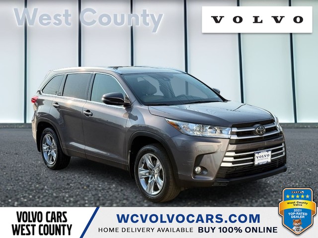 2019 Toyota Highlander XLE at Suntrup West County Volvo in Ballwin MO