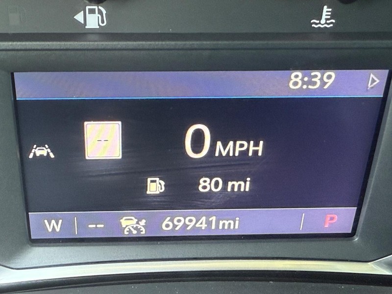 GMC Terrain Vehicle Full-screen Gallery Image 20