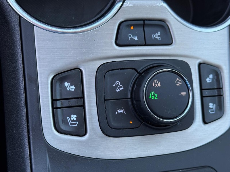 GMC Terrain Vehicle Full-screen Gallery Image 22