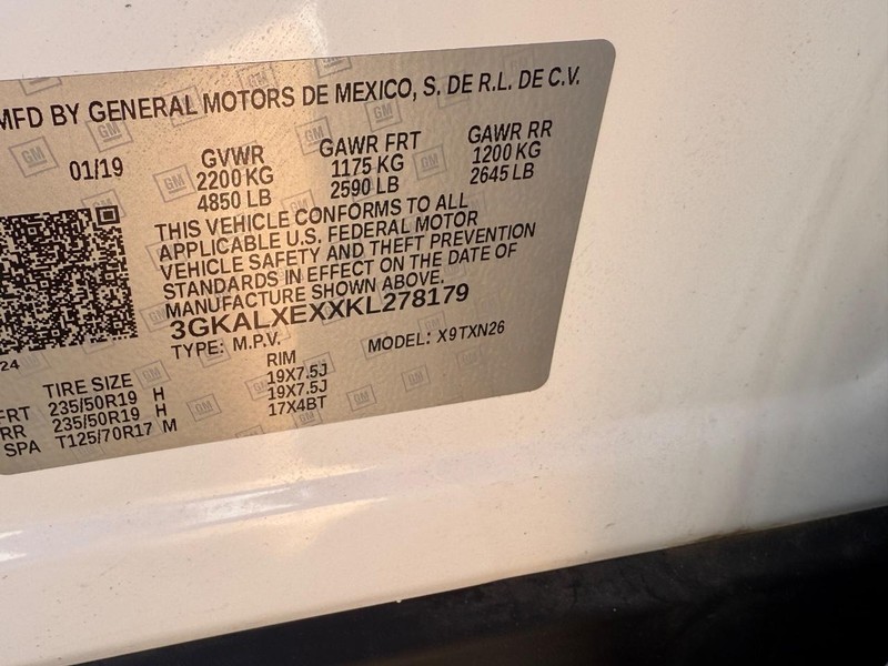 GMC Terrain Vehicle Full-screen Gallery Image 23