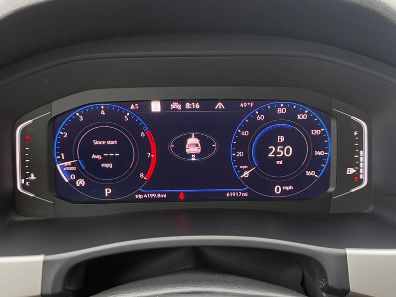 Volkswagen Atlas Vehicle Full-screen Gallery Image 19