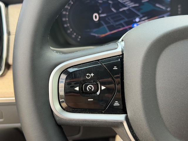 2026 Volvo XC90 Plus - Photo 10