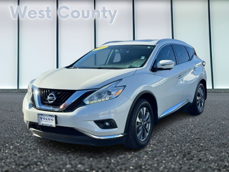 Nissan Murano Vehicle Full-screen Gallery Image 08