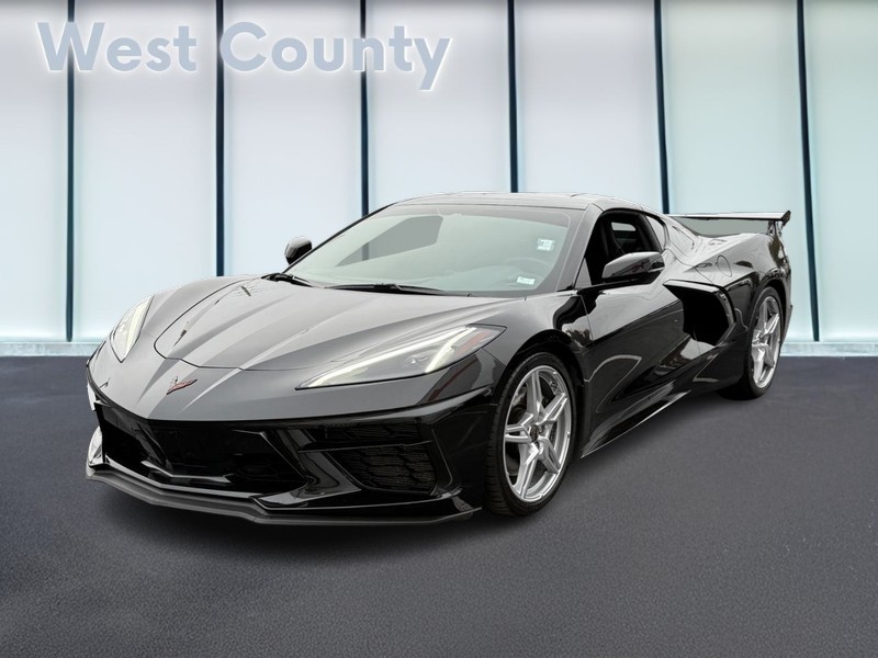 Chevrolet Corvette Vehicle Full-screen Gallery Image 09