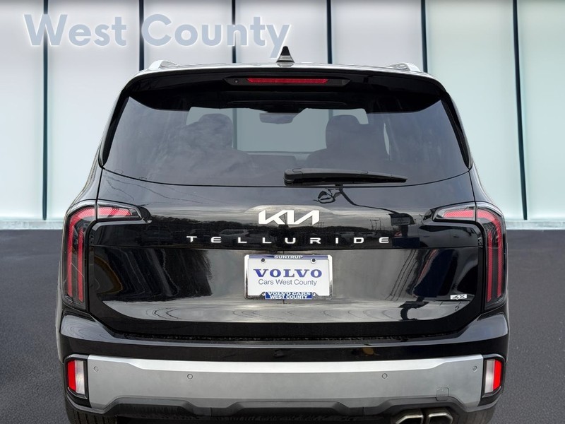 Kia Telluride Vehicle Full-screen Gallery Image 05