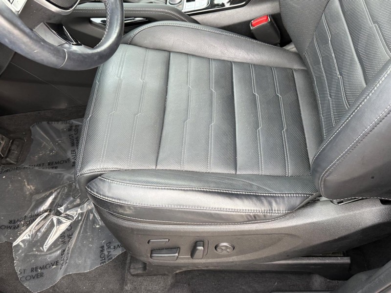 Kia Telluride Vehicle Full-screen Gallery Image 16