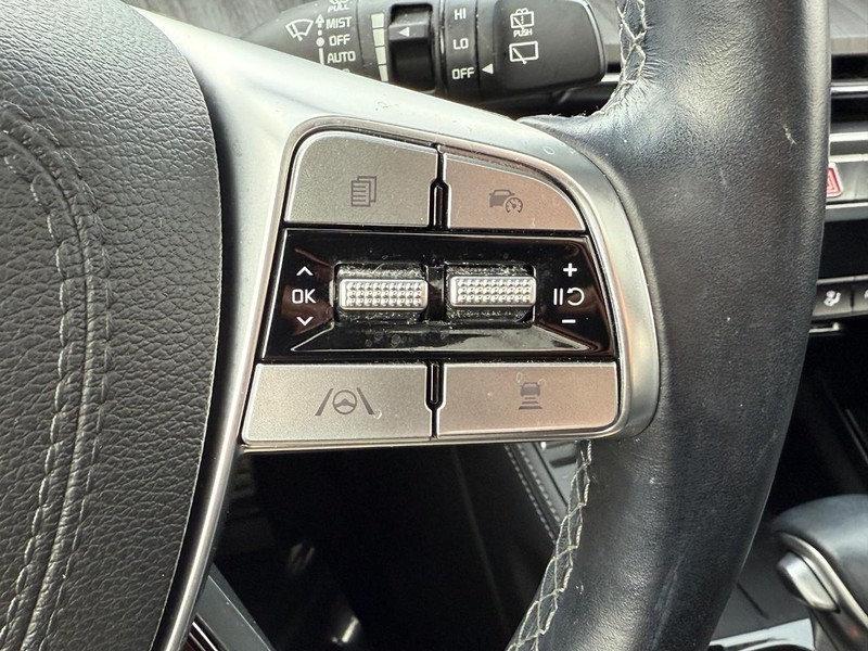 Kia Telluride Vehicle Full-screen Gallery Image 18