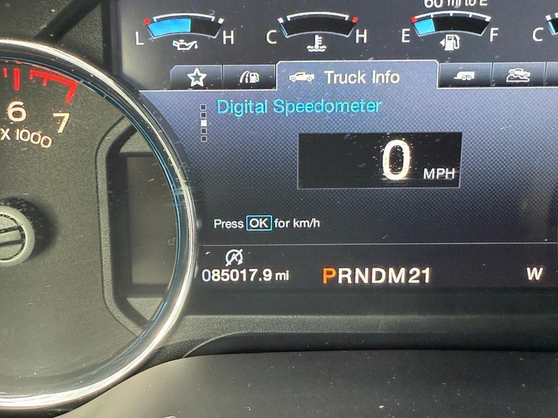 Ford F-150 Vehicle Full-screen Gallery Image 22