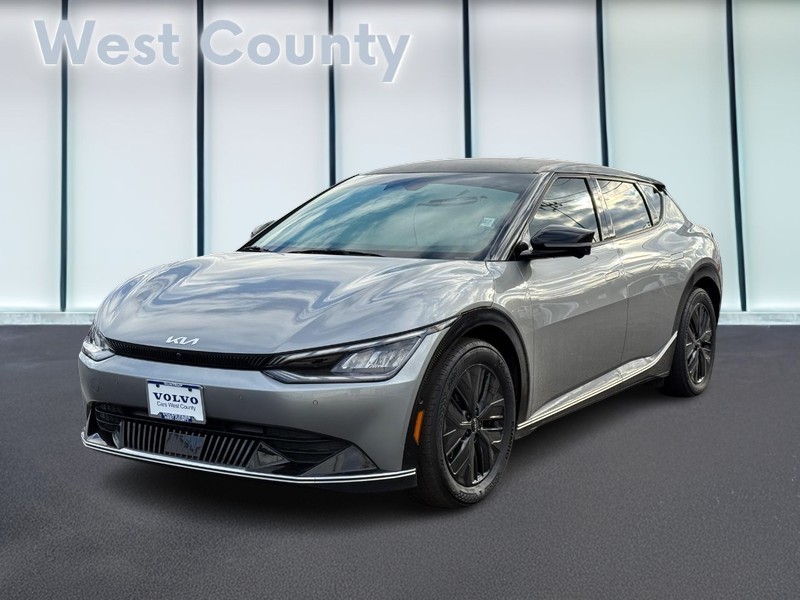 Kia EV6 Vehicle Full-screen Gallery Image 08