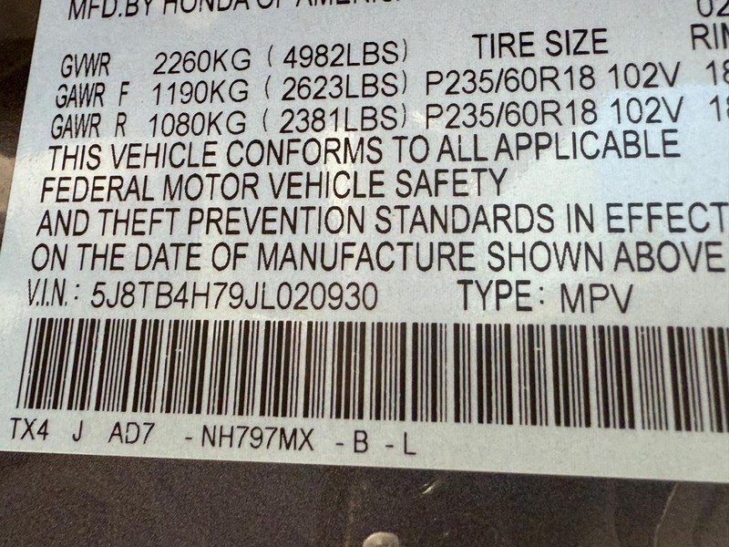 Acura RDX Vehicle Full-screen Gallery Image 24