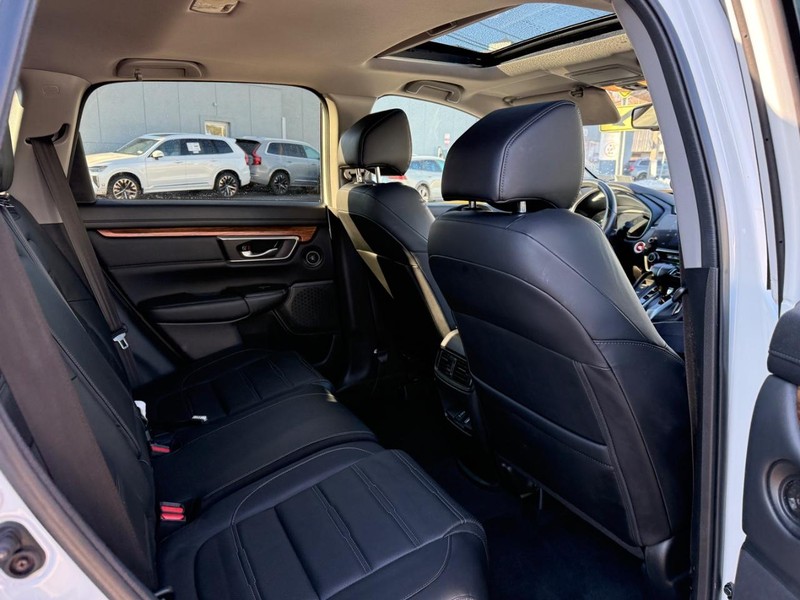 Honda CR-V Vehicle Full-screen Gallery Image 10