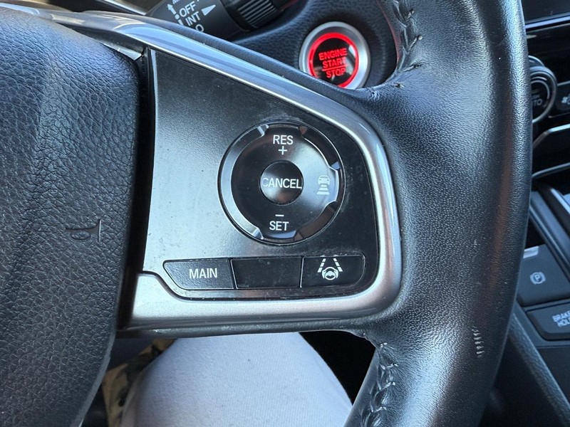 Honda CR-V Vehicle Full-screen Gallery Image 18