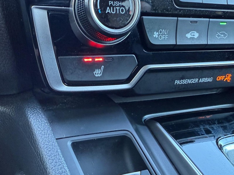 Honda CR-V Vehicle Full-screen Gallery Image 22