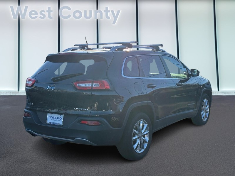 Jeep Cherokee Vehicle Full-screen Gallery Image 03