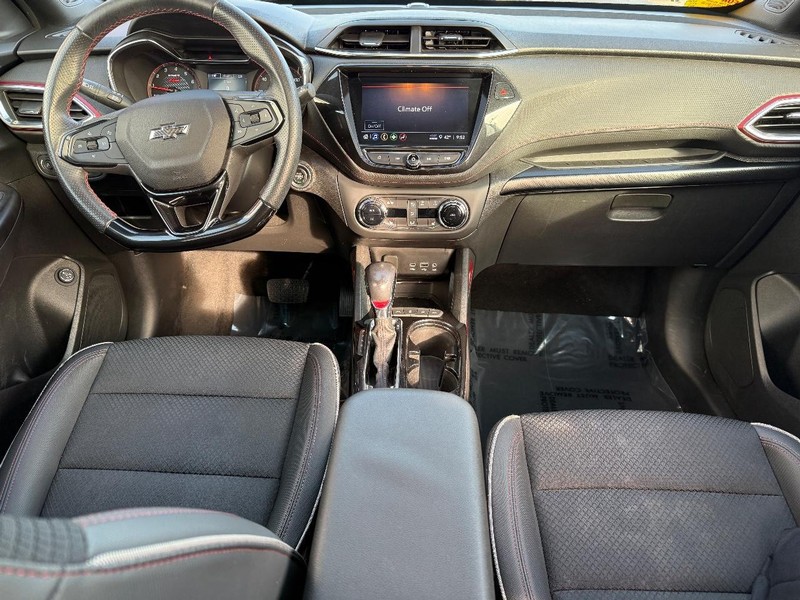 Chevrolet TrailBlazer Vehicle Full-screen Gallery Image 12