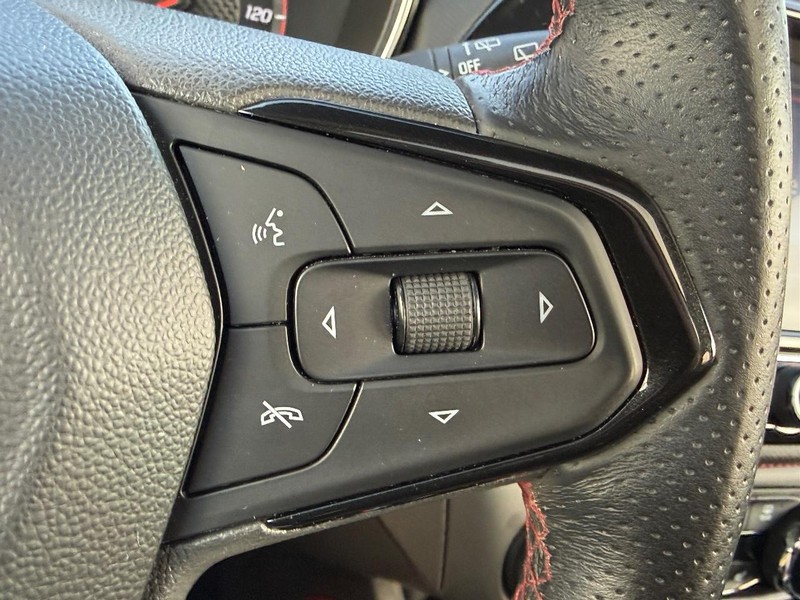 Chevrolet TrailBlazer Vehicle Full-screen Gallery Image 18