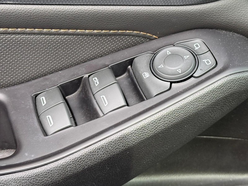 Chevrolet Traverse Vehicle Full-screen Gallery Image 24