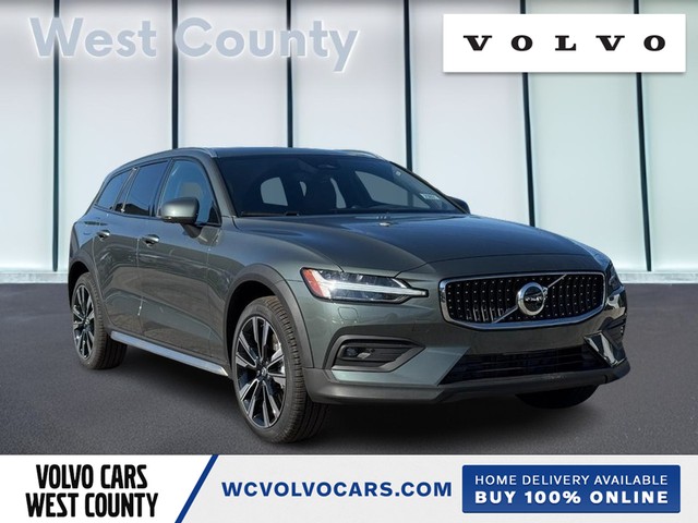 Ballwin MO 2026 Volvo V60 Cross Country more details - volvo v60 cross country