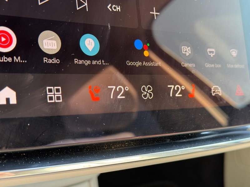 Volvo EX90 Vehicle Full-screen Gallery Image 20