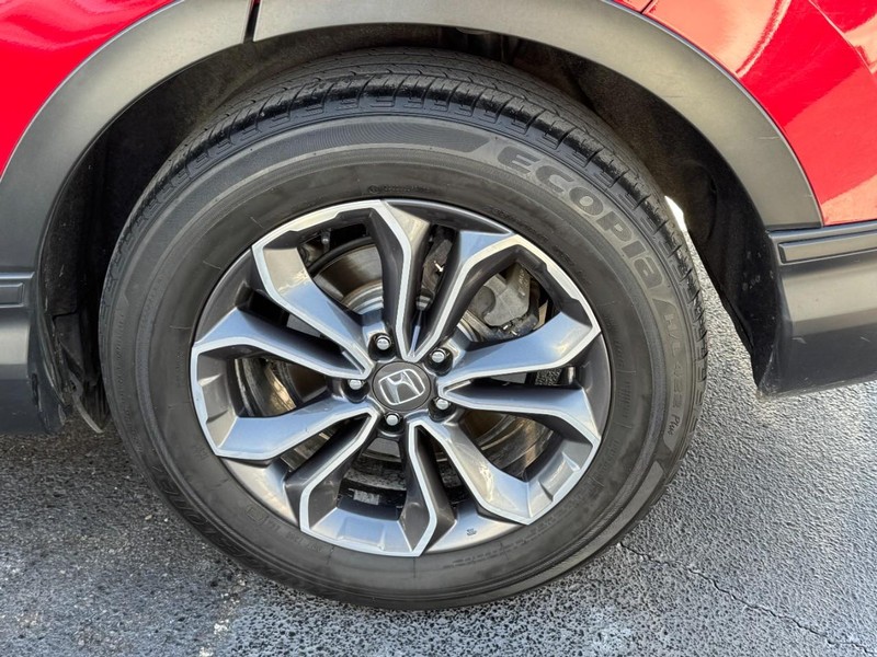 Honda CR-V Hybrid Vehicle Full-screen Gallery Image 07