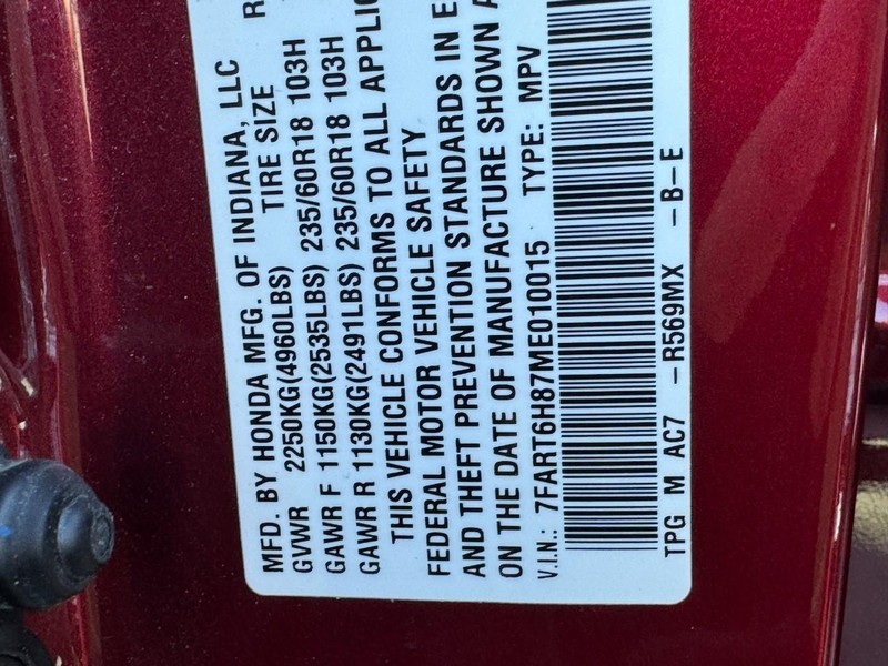 Honda CR-V Hybrid Vehicle Full-screen Gallery Image 25