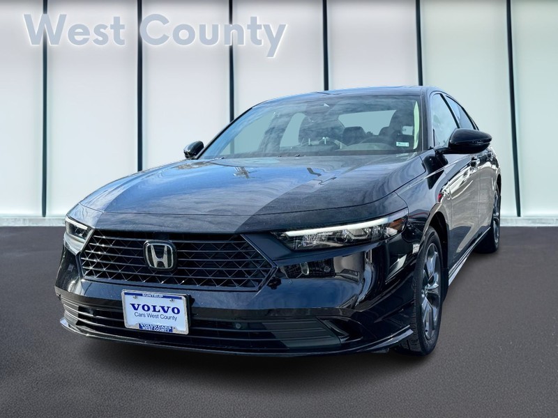 Honda Accord Hybrid Vehicle Full-screen Gallery Image 08