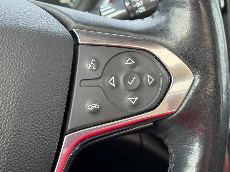 Chevrolet Traverse Vehicle Full-screen Gallery Image 19