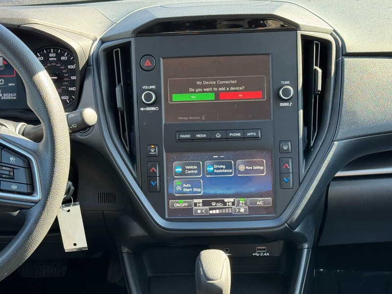 Subaru Impreza Vehicle Full-screen Gallery Image 13