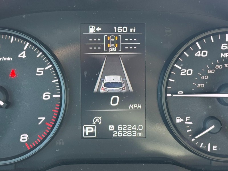 Subaru Impreza Vehicle Full-screen Gallery Image 18