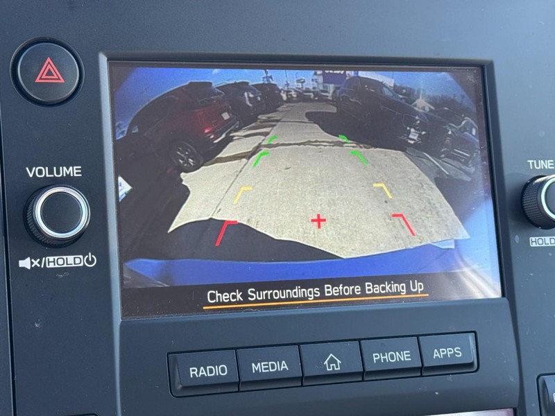 Subaru Impreza Vehicle Full-screen Gallery Image 19