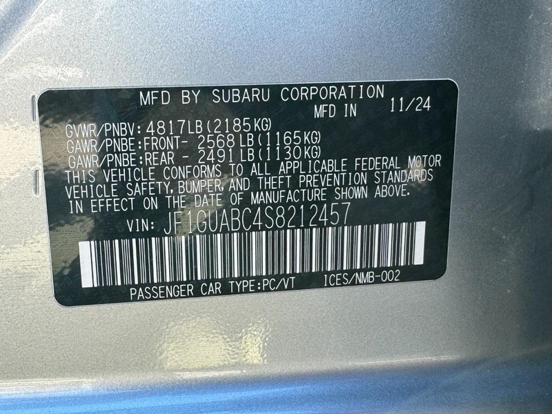 Subaru Impreza Vehicle Full-screen Gallery Image 22