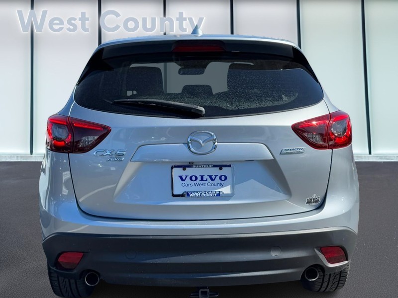 Mazda CX-5 Vehicle Full-screen Gallery Image 05