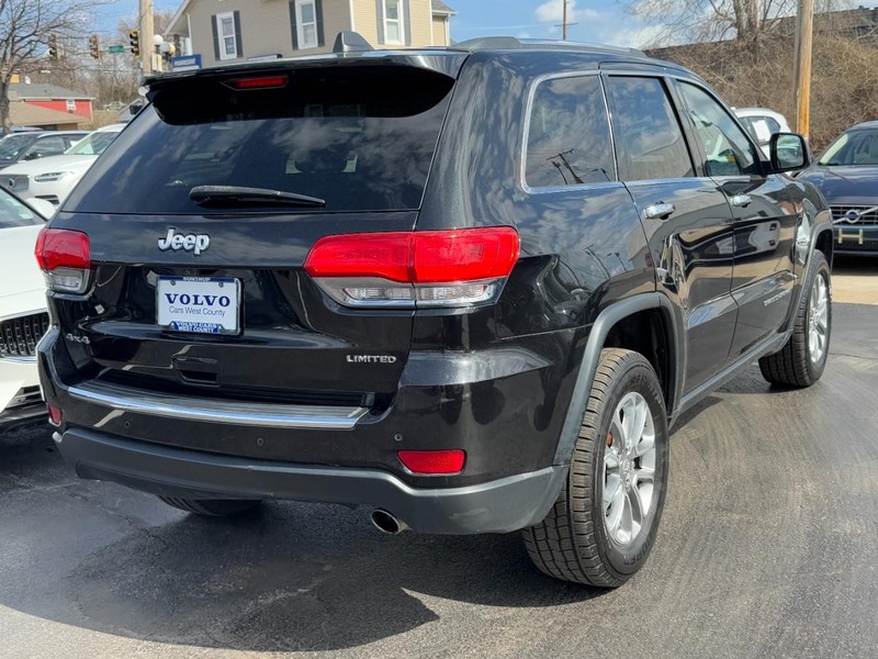Jeep Grand Cherokee Vehicle Full-screen Gallery Image 03