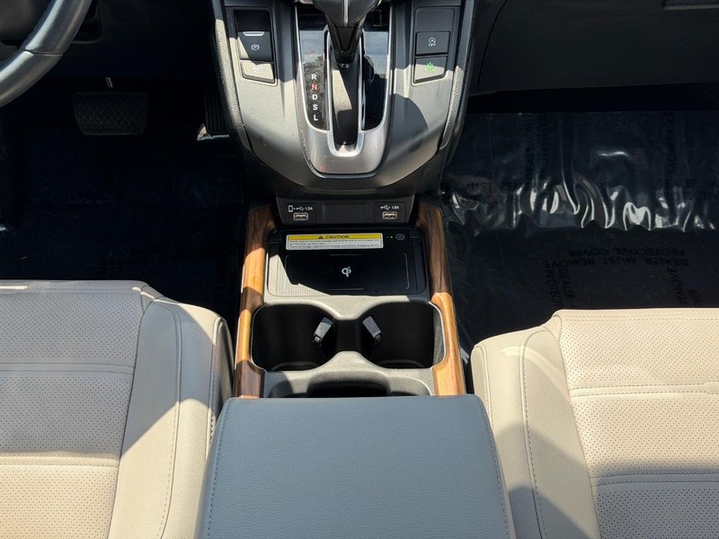 Honda CR-V Vehicle Full-screen Gallery Image 14